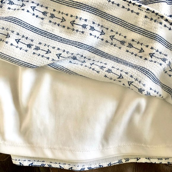 Flutter Sleeve Stripes & Arrows Top - Picture 10 of 12